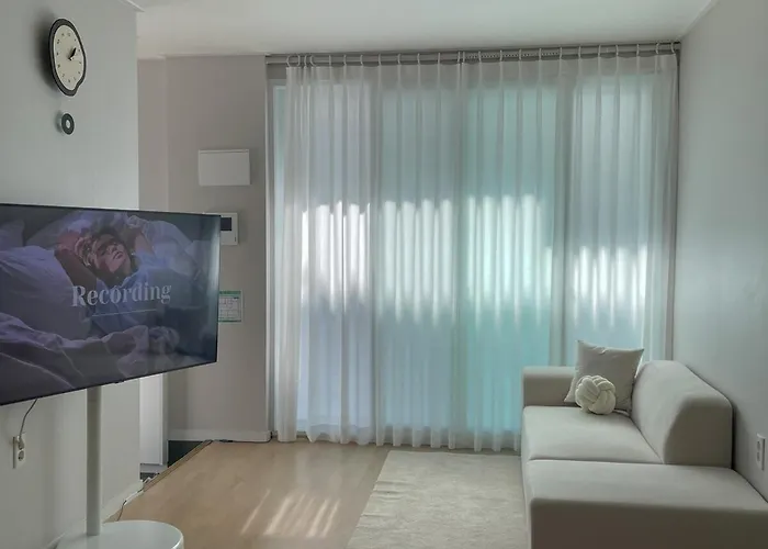 Newly Opened Gwangalli Cozybay Apartment Busan